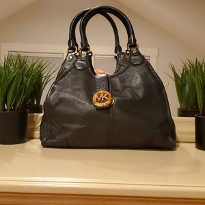 Michael kors leather purse